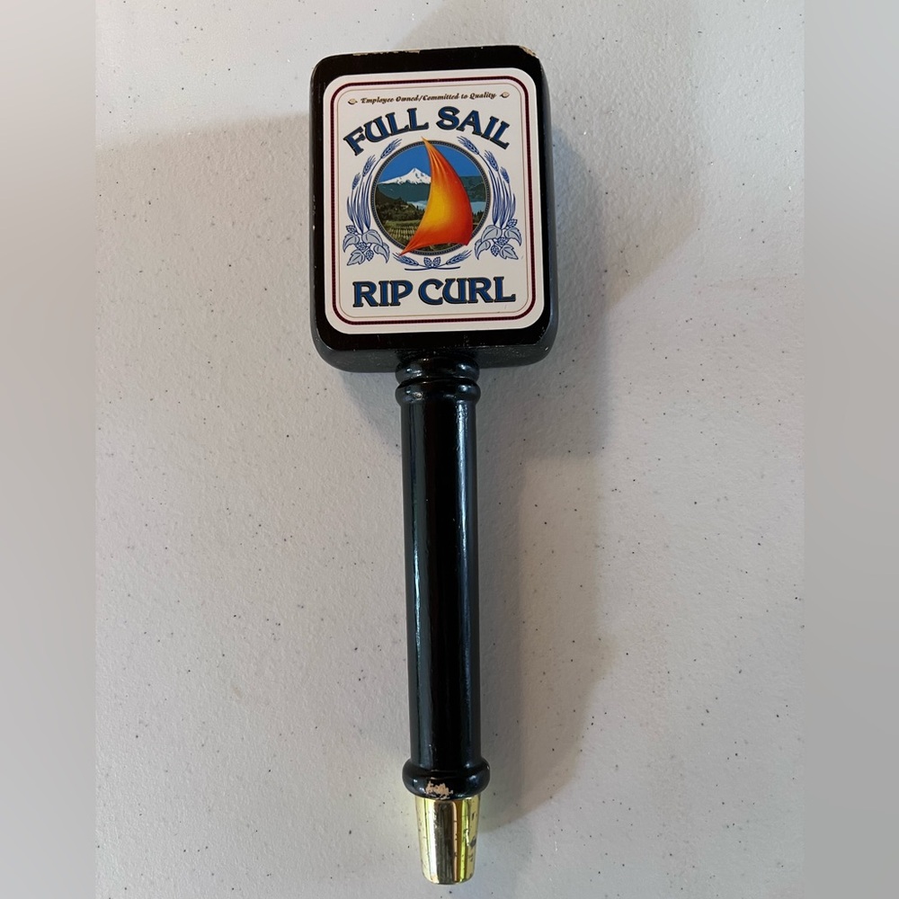 Full Sail Collaboration with Rip Curl Tap Handle